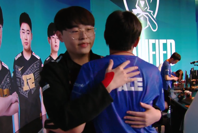 关于惊险或喜悦:比赛中的突发意外的信息 关于惊险或喜悦:比赛中的突发意外的信息