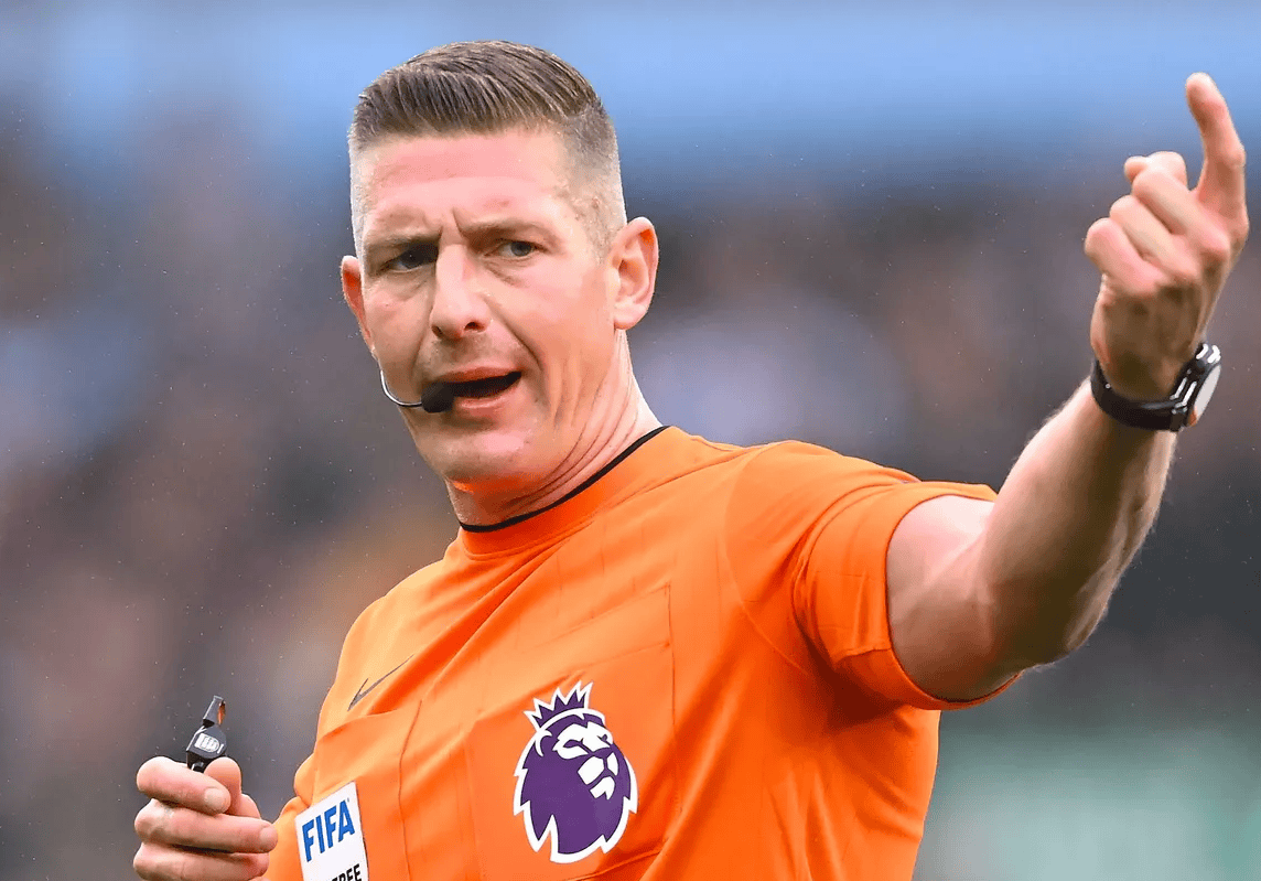 英超关键战役,教练称赞球员 英超关键战役,教练称赞球员