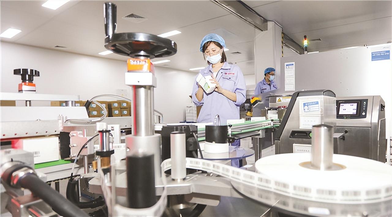 爱游戏体育（AYX）官方APP下载-国内足球运动装备创新研发成果频出，行业技术不断突破的简单介绍