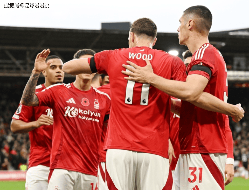 爱游戏体育平台-英超联赛中“老牌豪门”能否重振雄风？