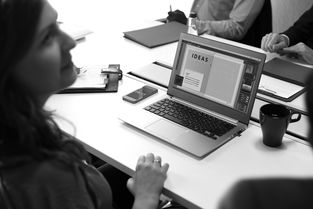 AYX GAMING-体育新闻中心启动体育内容创作人才培养计划，体育类深度报道